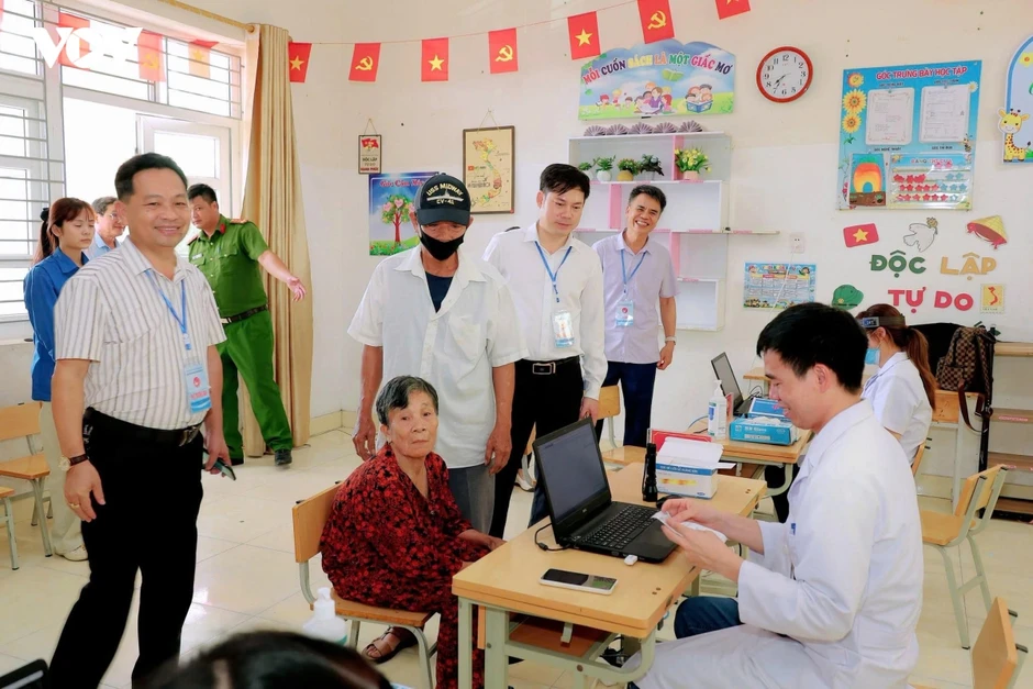 Quảng Ninh chăm lo người có công bằng những việc làm thiết thực Quảng Ninh chăm lo người có công bằng những việc làm thiết thực
