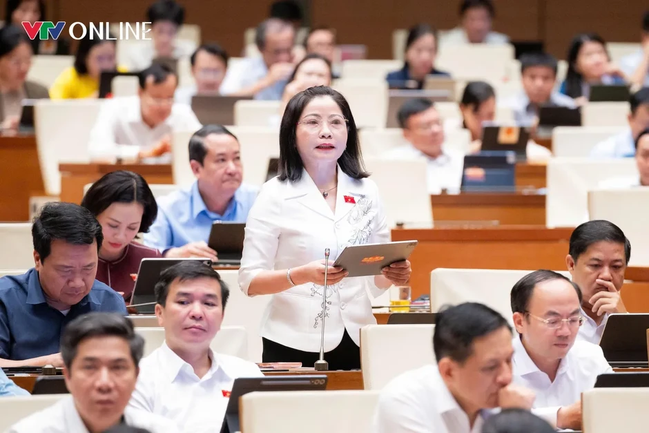 Quảng Ninh lên thành phố: Xây dựng đô thị xanh, văn minh, hiện đại, giàu bản sắc Quảng Ninh lên thành phố: Xây dựng đô thị xanh, văn minh, hiện đại, giàu bản sắc