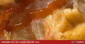 Quảng Trị: Kiểm tra cơ sở bán xôi sau phản ánh thực phẩm nghi có dòi