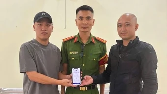 Quảng Trị: Một người dân chuyển lại 5 tỷ đồng cho người chuyển khoản nhầm