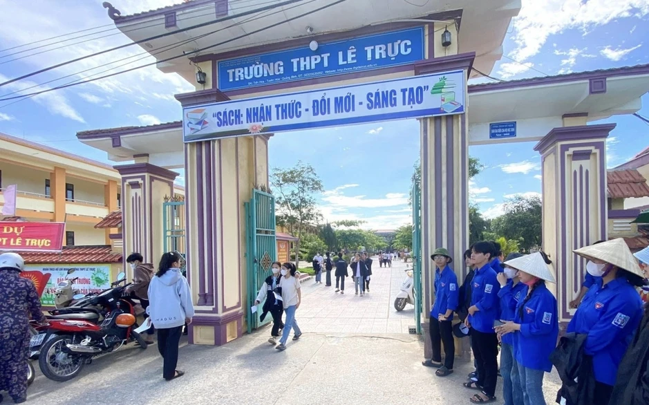 Quảng Trị rà soát toàn bộ kết quả thi tốt nghiệp THPT sau phản ánh tiêu cực Quảng Trị rà soát toàn bộ kết quả thi tốt nghiệp THPT sau phản ánh tiêu cực