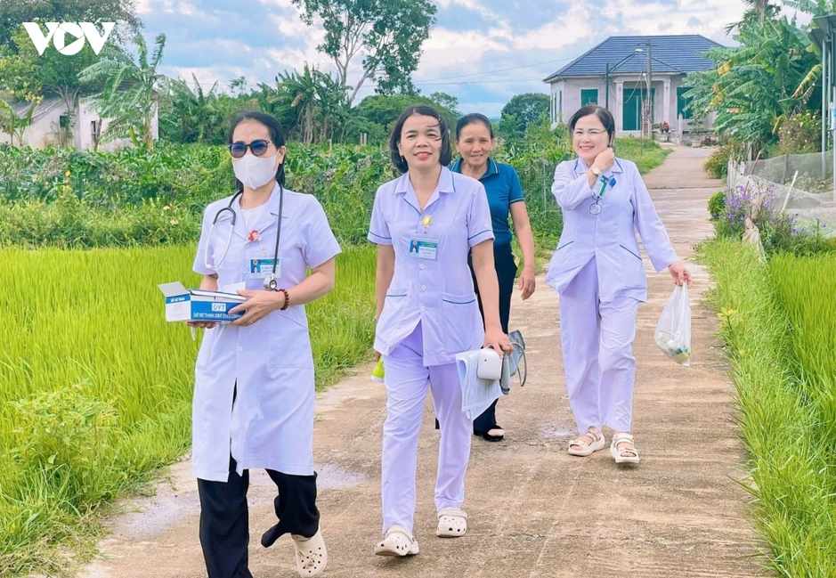 Quảng Trị thu hút nhân lực y tế để hiện thực hóa Nghị quyết 72 của Bộ Chính trị Quảng Trị thu hút nhân lực y tế để hiện thực hóa Nghị quyết 72 của Bộ Chính trị