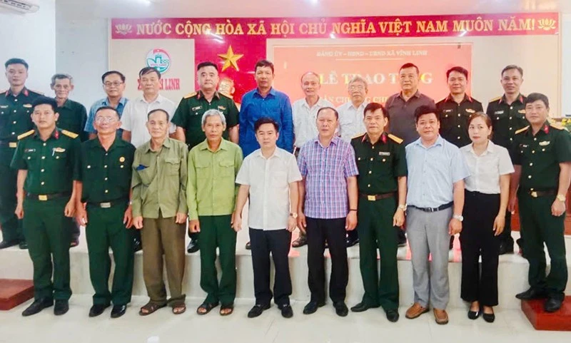 Quảng Trị trao tặng Huân chương Chiến công cho các quân nhân hoàn thành nhiệm vụ quốc tế Quảng Trị trao tặng Huân chương Chiến công cho các quân nhân hoàn thành nhiệm vụ quốc tế
