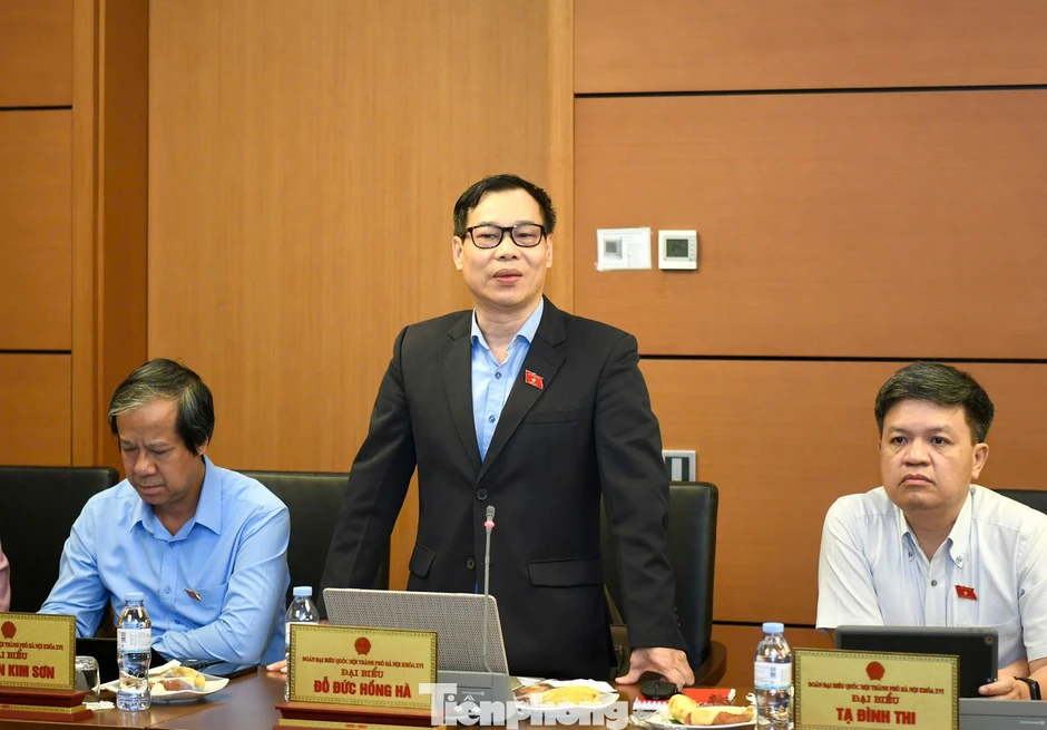 Quy định mới chặn 'dòng tiền bẩn' chảy qua các kênh phi truyền thống Quy định mới chặn 'dòng tiền bẩn' chảy qua các kênh phi truyền thống