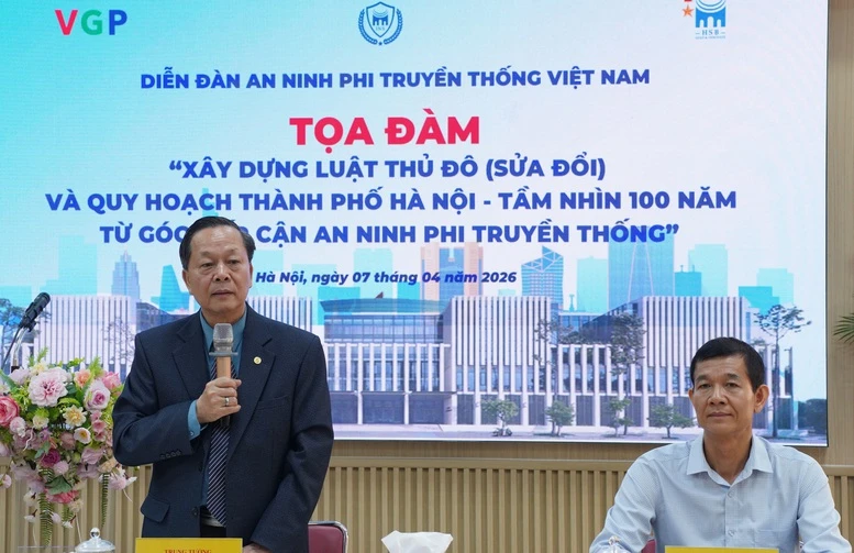 Quy hoạch TP Hà Nội - tầm nhìn 100 phải giải quyết được ngập lụt, giao thông và môi trường