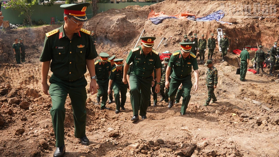 Quy tập thêm 17 bộ hài cốt liệt sĩ tại Công viên Lê Thị Riêng Quy tập thêm 17 bộ hài cốt liệt sĩ tại Công viên Lê Thị Riêng