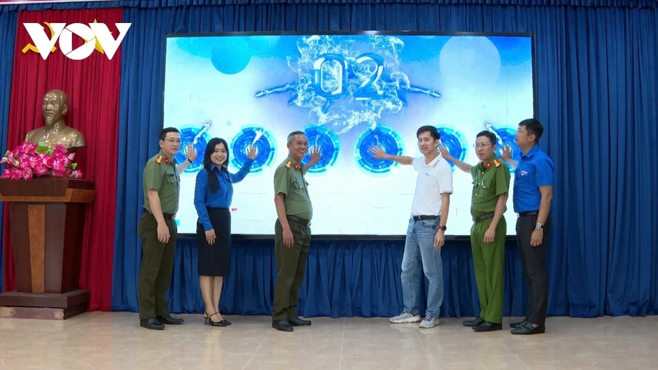 Ra mắt công trình thanh niên “Tiếng loa an ninh” tại đặc khu Phú Quốc Ra mắt công trình thanh niên “Tiếng loa an ninh” tại đặc khu Phú Quốc