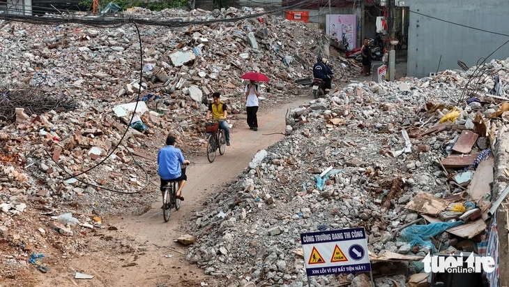 Rác thải xây dựng ở Hà Nội sẽ được tái chế đưa vào dự án đầu tư công Rác thải xây dựng ở Hà Nội sẽ được tái chế đưa vào dự án đầu tư công
