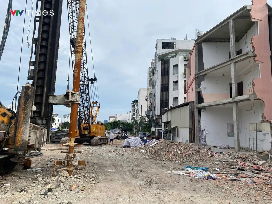 Rạch Xuyên Tâm tăng tốc sau khi gỡ nút thắt mặt bằng Rạch Xuyên Tâm tăng tốc sau khi gỡ nút thắt mặt bằng