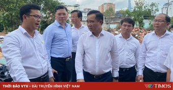 Rạch Xuyên Tâm tăng tốc sau khi gỡ nút thắt mặt bằng