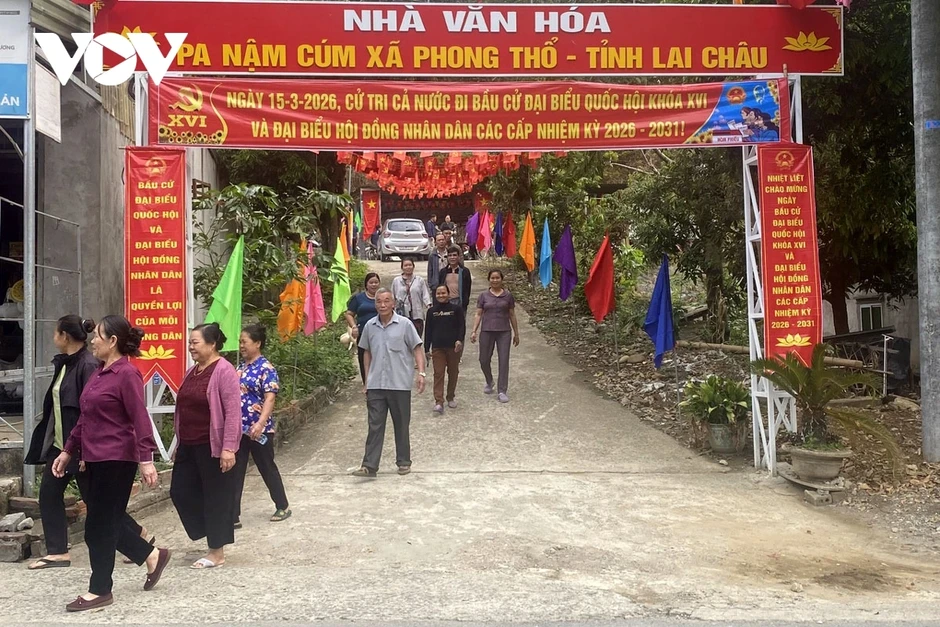 Rộn ràng không khí bầu cử nơi biên cương Lai Châu Rộn ràng không khí bầu cử nơi biên cương Lai Châu