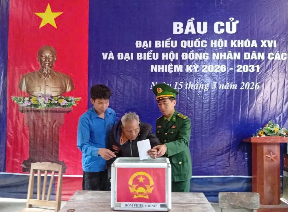 Rộn ràng ngày hội non sông trên quê hương Chủ tịch Hồ Chí Minh Rộn ràng ngày hội non sông trên quê hương Chủ tịch Hồ Chí Minh