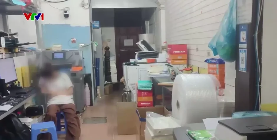Sách giả đội lốt sách giảm giá để đánh lừa người tiêu dùng Sách giả đội lốt sách giảm giá để đánh lừa người tiêu dùng