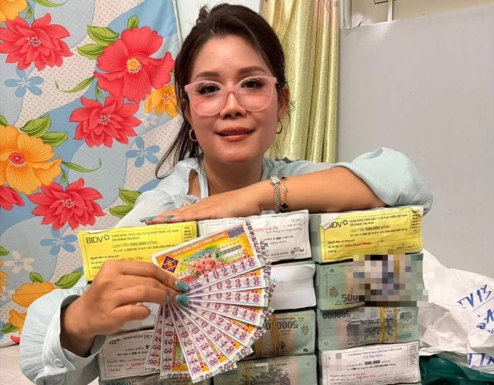 Sáng 21-3, tìm ra khách hàng trúng 2 giải độc đắc xổ số miền Nam Sáng 21-3, tìm ra khách hàng trúng 2 giải độc đắc xổ số miền Nam