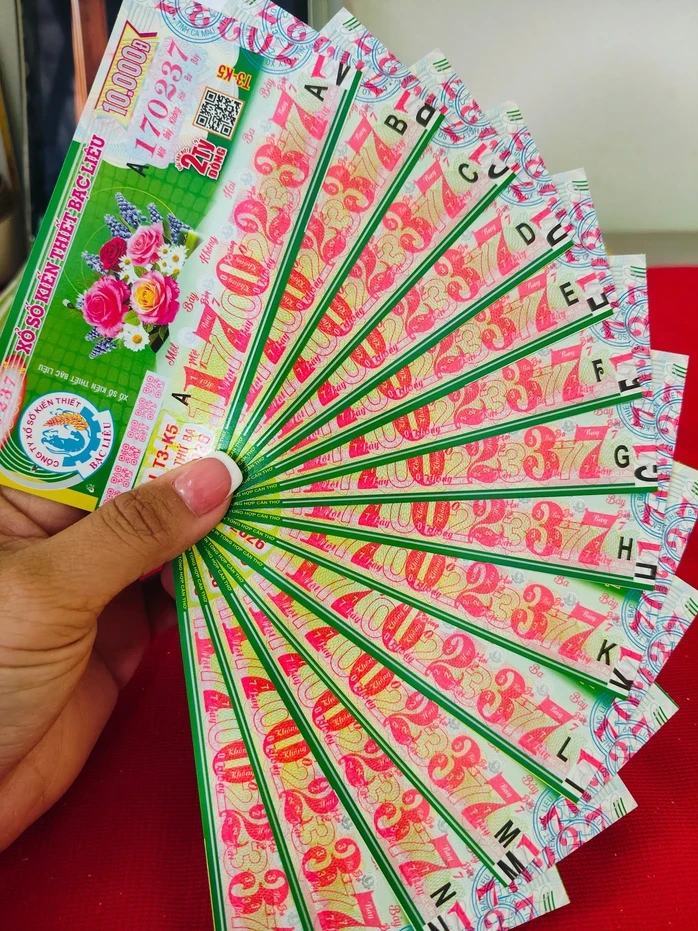 Sáng 31-3, lộ diện nhiều người trúng thưởng xổ số miền Nam Sáng 31-3, lộ diện nhiều người trúng thưởng xổ số miền Nam