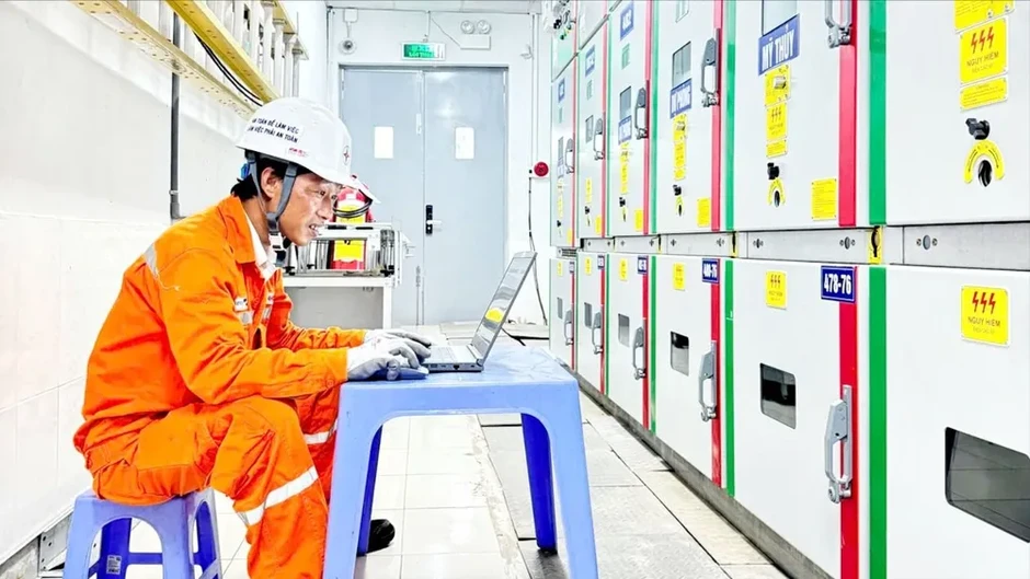 Sáng kiến nâng chất lượng cung cấp điện, nước Sáng kiến nâng chất lượng cung cấp điện, nước
