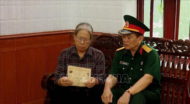 Sáng ngời nghĩa tình đồng đội của người lính già đất Cố đô Sáng ngời nghĩa tình đồng đội của người lính già đất Cố đô