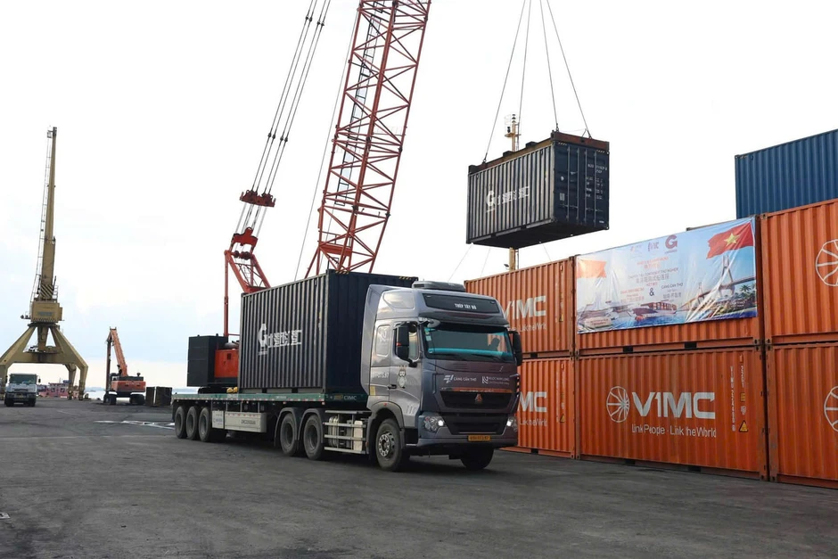 Sắp có tuyến vận tải container nối trực tiếp Cần Thơ - Trung Quốc Sắp có tuyến vận tải container nối trực tiếp Cần Thơ - Trung Quốc