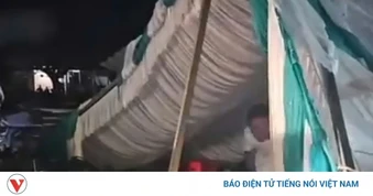 Sập rạp cưới khi vừa mở "nhạc sàn", 3 người bị thương nhẹ ở Đắk Lắk
