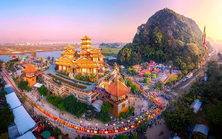 Sắp xếp thôn, tổ dân phố: Hợp lý về quản trị, thấu đáo về văn hóa Sắp xếp thôn, tổ dân phố: Hợp lý về quản trị, thấu đáo về văn hóa