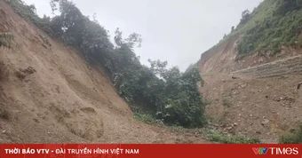 Sạt lở đất do mưa lớn khiến nhiều tuyến quốc lộ ở Điện Biên tê liệt