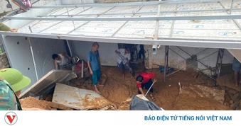 Sạt lở taluy dương trong đêm, 2 cháu bé ở Phú Thọ bị thương nặng