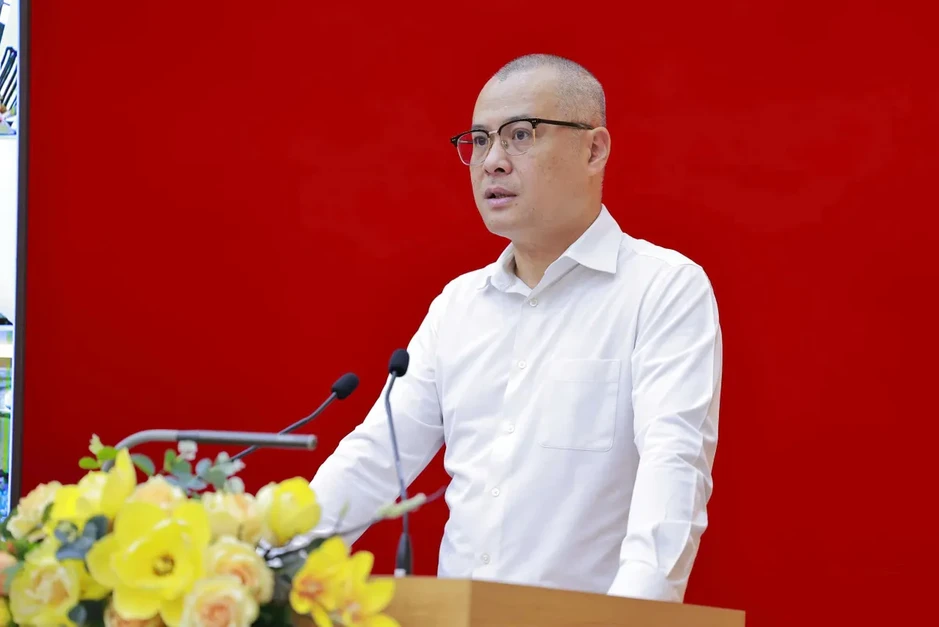 Sau một năm hoạt động chính quyền 2 cấp: Phú Thọ chuyển từ quản lý sang quản trị phục vụ Sau một năm hoạt động chính quyền 2 cấp: Phú Thọ chuyển từ quản lý sang quản trị phục vụ