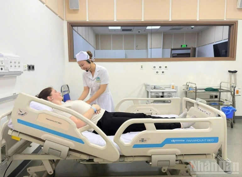Sinh viên duy nhất của Việt Nam tham dự Kỳ thi Kỹ năng nghề thế giới về Chăm sóc sức khỏe và Công tác xã hội Sinh viên duy nhất của Việt Nam tham dự Kỳ thi Kỹ năng nghề thế giới về Chăm sóc sức khỏe và Công tác xã hội