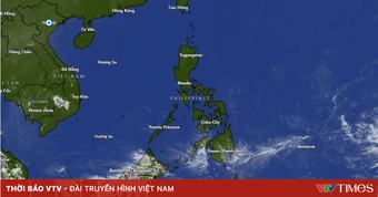 SINLAKU áp sát siêu bão, lệch xa Biển Đông