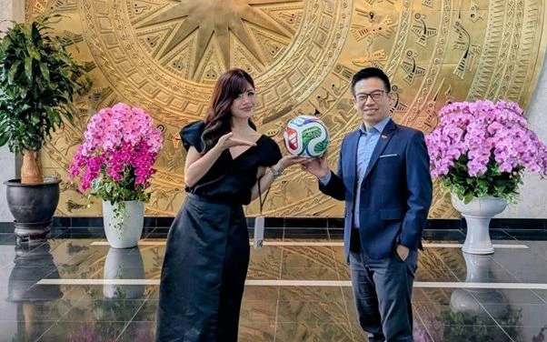 Sở hữu sớm bản quyền truyền hình FIFA World Cup 2026: Cơ hội và thách thức Sở hữu sớm bản quyền truyền hình FIFA World Cup 2026: Cơ hội và thách thức