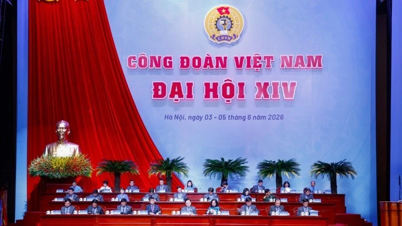 Sớm hình thành chủ trương lương đủ sống cho người lao động, hướng tới có tích lũy