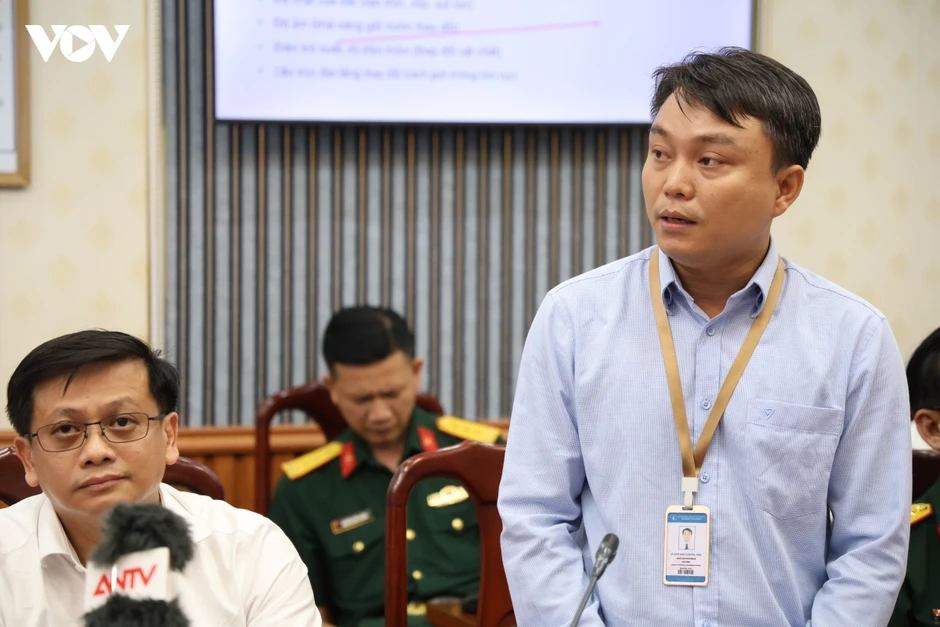 Sóng radar và ảnh điện ghi nhận địa chất bất thường trong Công viên Lê Thị Riêng