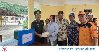Sống sót thần kỳ sau 8 giờ lênh đênh trên biển nhờ kỹ năng sinh tồn và phao xốp