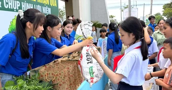 Sống xanh, sống có trách nhiệm