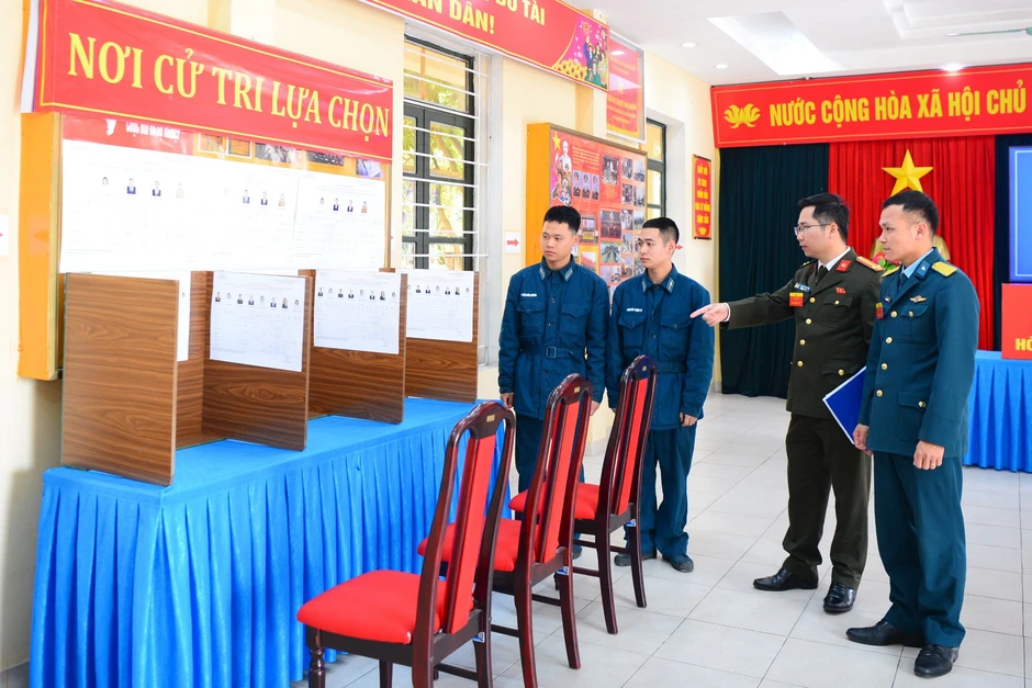 Sư đoàn 361: Sẵn sàng chiến đấu cao, chuẩn bị chu đáo cho cuộc bầu cử khóa XVI