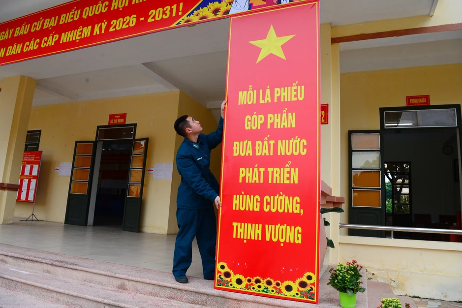 Sư đoàn 361: Sẵn sàng chiến đấu cao, chuẩn bị chu đáo cho cuộc bầu cử khóa XVI
