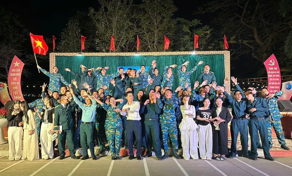 Sư đoàn 361: Viết tiếp truyền thống anh hùng từ những giờ huấn luyện đầu tiên Sư đoàn 361: Viết tiếp truyền thống anh hùng từ những giờ huấn luyện đầu tiên