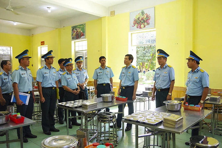 Sư đoàn Phòng không 367 nâng cao chất lượng huấn luyện chiến sĩ mới Sư đoàn Phòng không 367 nâng cao chất lượng huấn luyện chiến sĩ mới