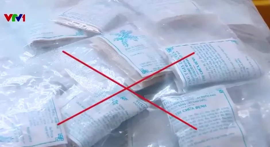 Sự thật thuốc đông y ''chữa bách bệnh'': “Khỏi giả tạo”, hậu quả thật Sự thật thuốc đông y ''chữa bách bệnh'': “Khỏi giả tạo”, hậu quả thật