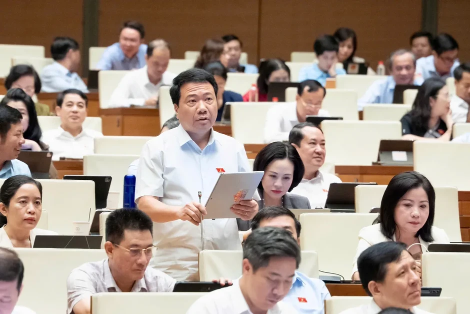 Sửa Luật Người lao động đi làm việc ở nước ngoài: Hướng tới “tuần hoàn nguồn nhân lực” Sửa Luật Người lao động đi làm việc ở nước ngoài: Hướng tới “tuần hoàn nguồn nhân lực”