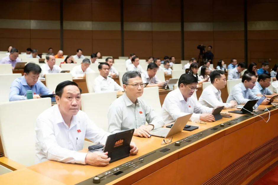 Sửa Luật Người lao động đi làm việc ở nước ngoài: Hướng tới “tuần hoàn nguồn nhân lực” Sửa Luật Người lao động đi làm việc ở nước ngoài: Hướng tới “tuần hoàn nguồn nhân lực”