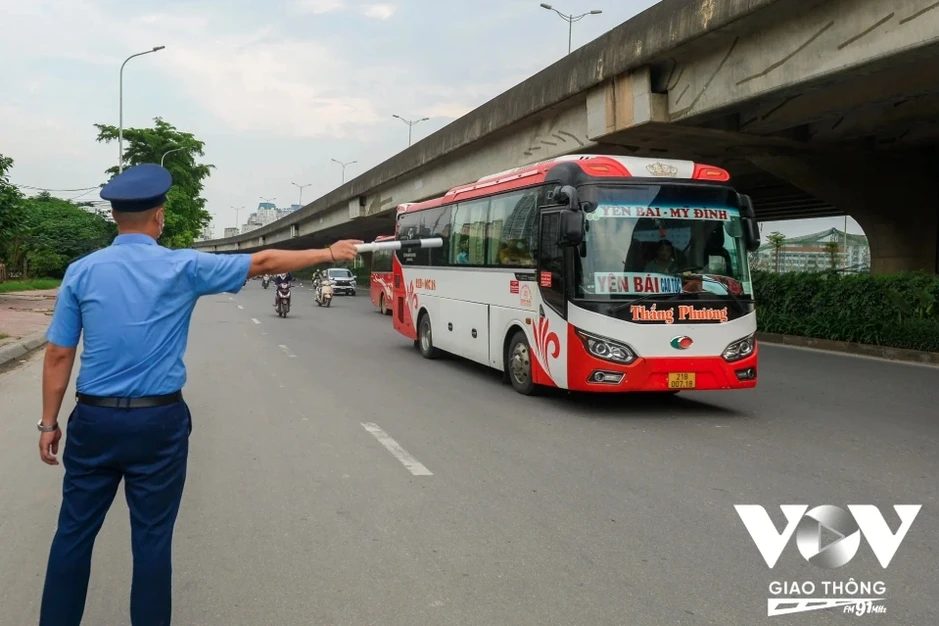 Sửa Nghị định 168 để xe dù không thể vi phạm Sửa Nghị định 168 để xe dù không thể vi phạm