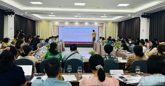 Tác động của biến đổi khí hậu đối với sức khỏe người lao động tự do làm việc ngoài trời