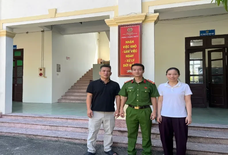 Tài khoản bất ngờ nhận hơn 142 triệu đồng, người phụ nữ trình báo công an Tài khoản bất ngờ nhận hơn 142 triệu đồng, người phụ nữ trình báo công an
