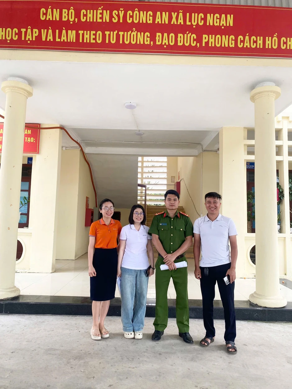 Tài khoản Bùi Anh Quân bỗng dưng nhận 200 triệu đồng lúc 16h22 Tài khoản Bùi Anh Quân bỗng dưng nhận 200 triệu đồng lúc 16h22
