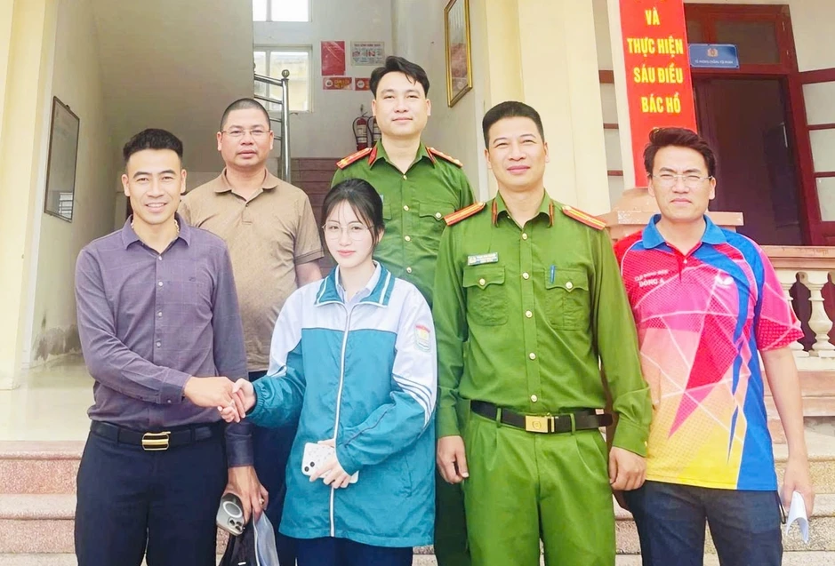 Tài khoản của nữ sinh SN 2010 nhận 500 triệu đồng, diễn biến sau đó càng bất ngờ Tài khoản của nữ sinh SN 2010 nhận 500 triệu đồng, diễn biến sau đó càng bất ngờ