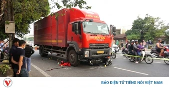 Tai nạn giao thông giữa mô tô và mô tô ở Huế khiến một người tử vong