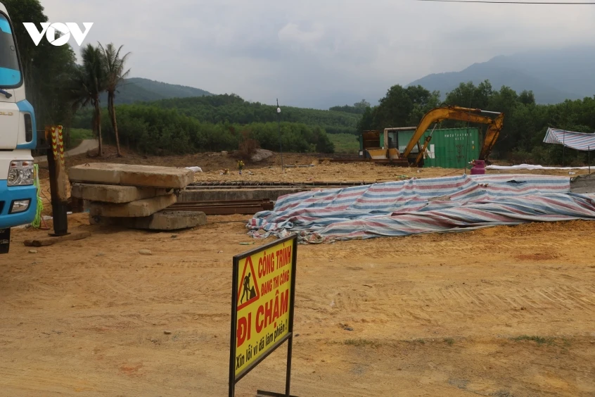 Tai nạn lao động tại công trường cầu Cây Sung ở Quảng Ngãi, 1 người tử vong