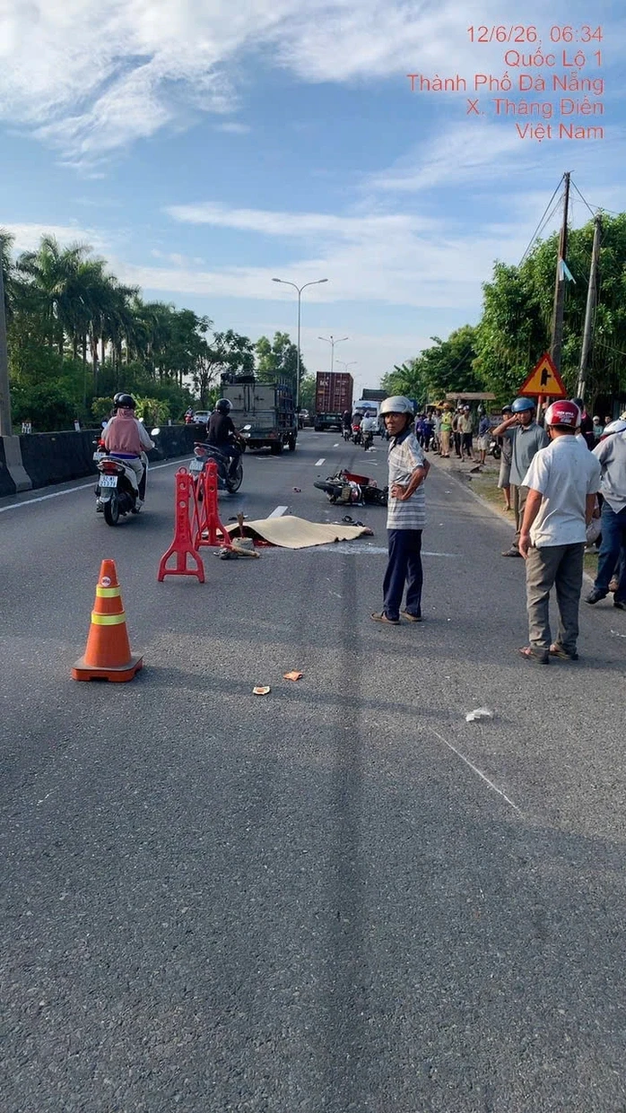 Tai nạn trên Quốc lộ 1 ở Đà Nẵng, người đi xe đạp chết thương tâm Tai nạn trên Quốc lộ 1 ở Đà Nẵng, người đi xe đạp chết thương tâm