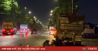 Tai nạn trong mưa lớn ở Hà Nội, 2 người tử vong tại chỗ